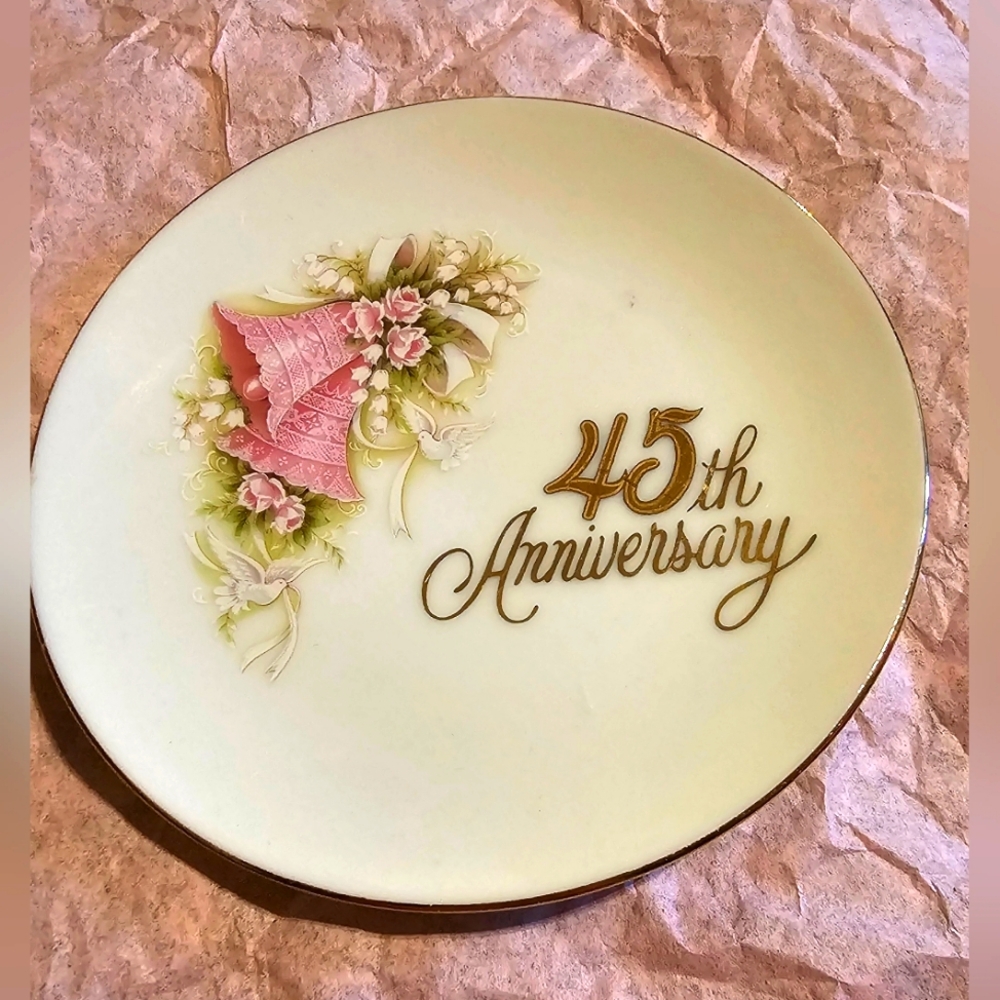 45th Anniversary Plate 4.5 inch 1988 Enesco Japan Collectible EUC